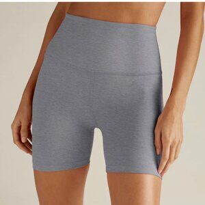 Beyond Yoga Spacedye Keep Pace 5" Biker Short - Gray Heather, Size M
